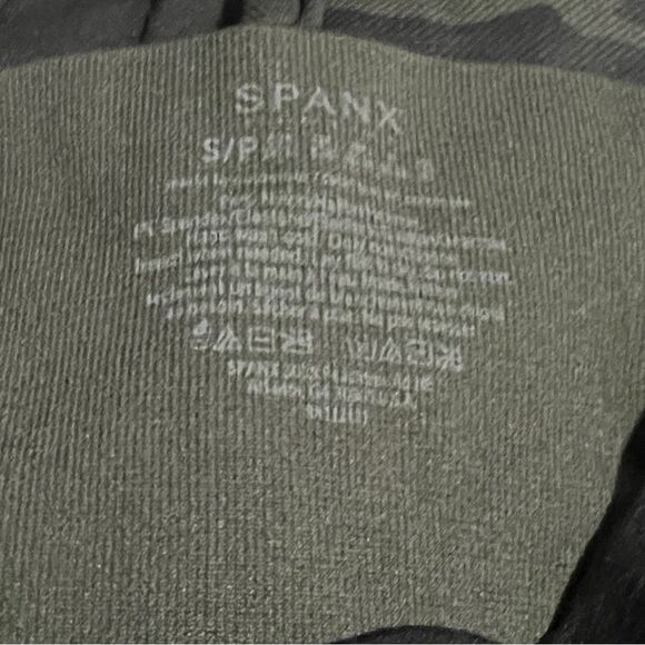 SPANX Look at Me Now Seamless High Waist Leggings Green Camo S - Picture 10 of 13